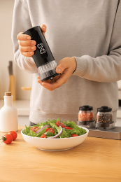 Cook N Repeat Snap Mill Interchangeable Herb Mill Grinder (Color: Black)